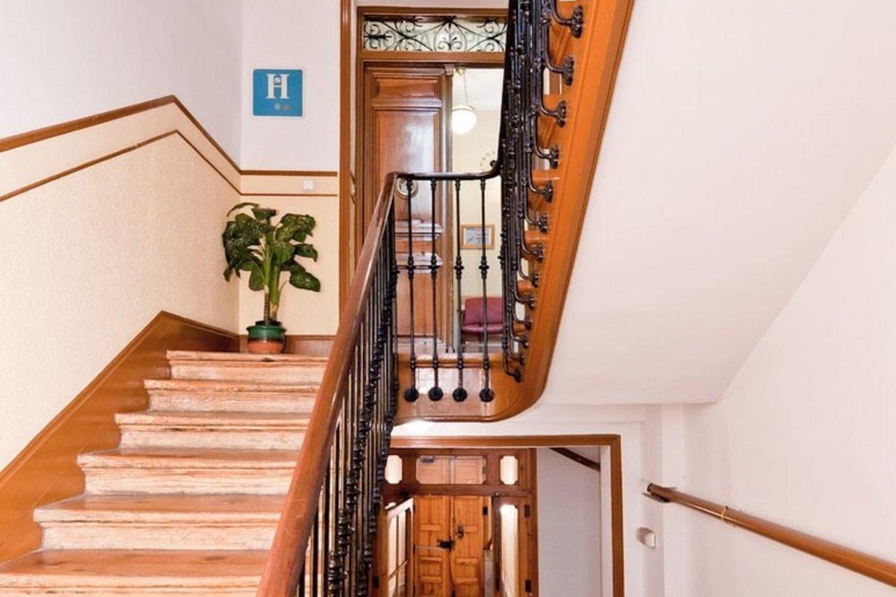 Hostal Las Cortes Μαδρίτη Εξωτερικό φωτογραφία