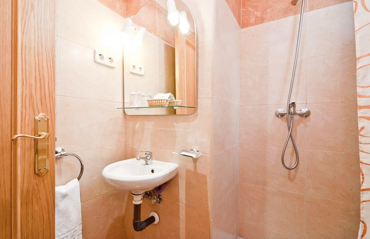 Hostal Las Cortes Μαδρίτη Εξωτερικό φωτογραφία